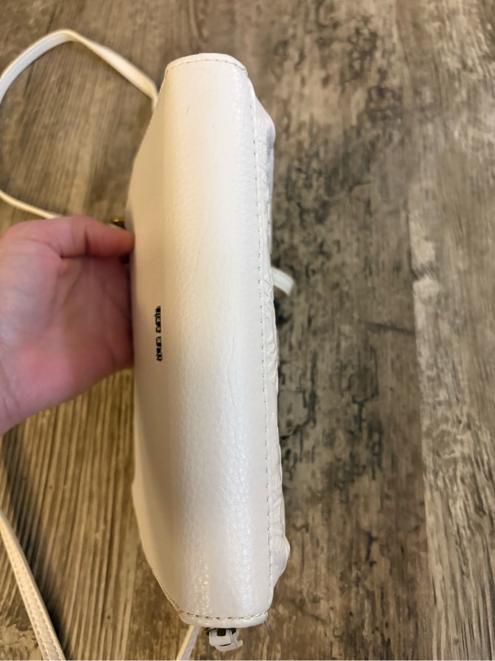 THE SAK Iris Cream Embossed Crossbody Wallet Bag - Picture 5 of 9